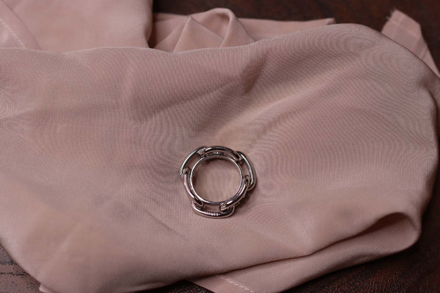 Hermés - Anneau de Foulard