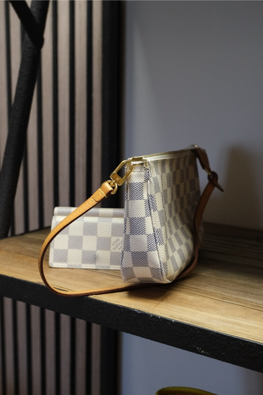 Louis Vuitton - Pochette
