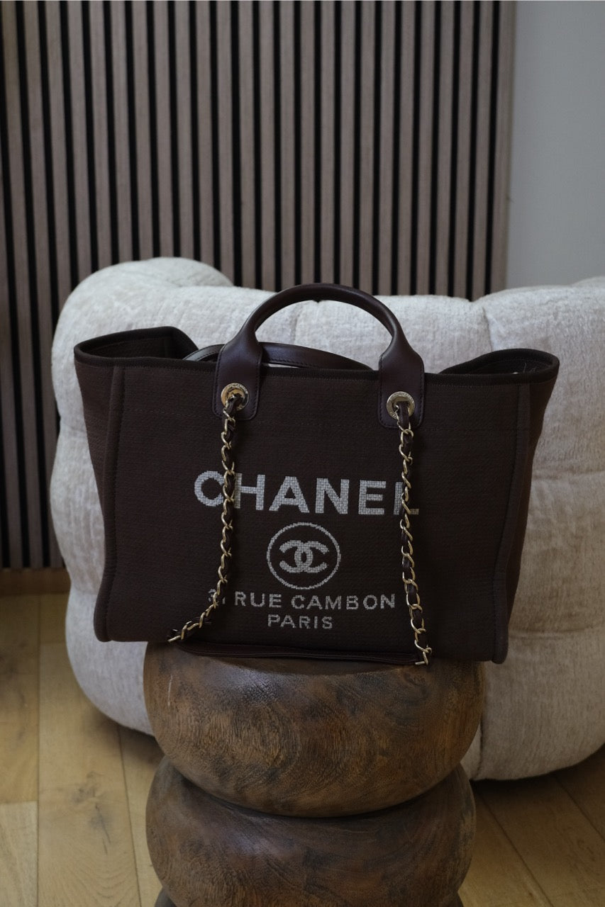 CHANEL - Deauville Tasche