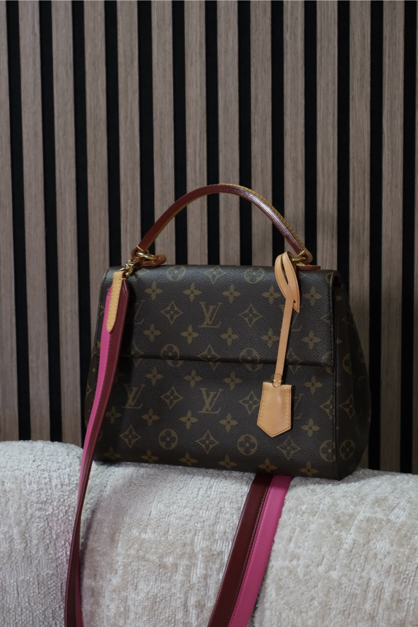 Louis Vuitton - Cluny BB