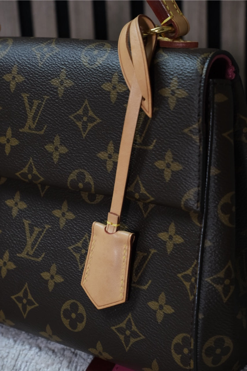 Louis Vuitton - Cluny BB
