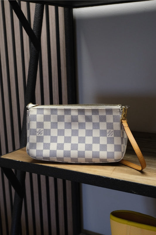 Louis Vuitton - Pochette