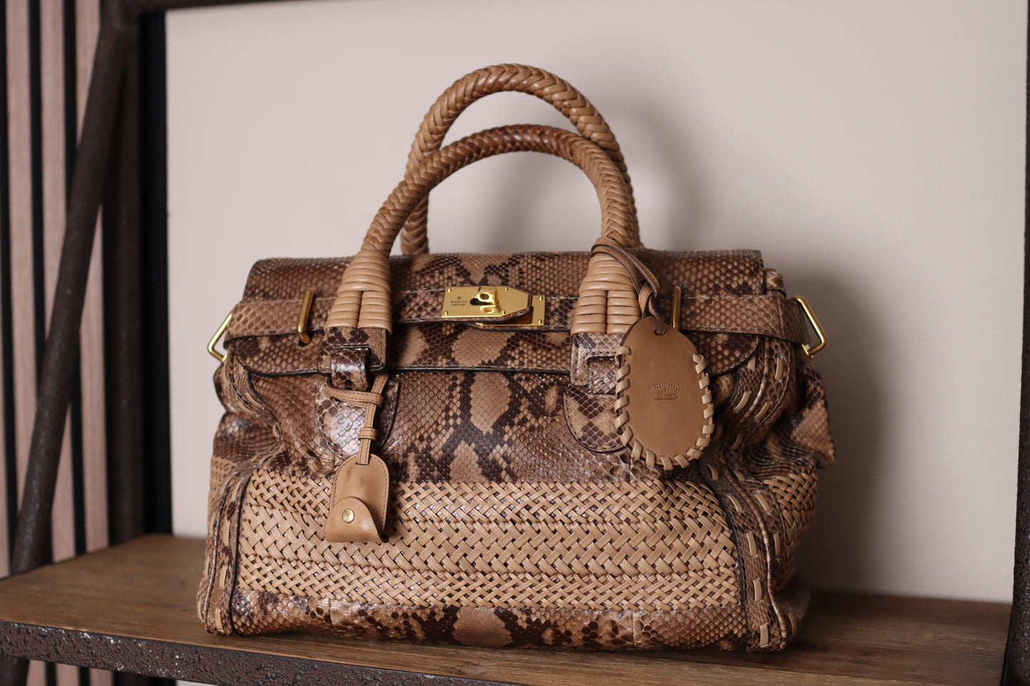 Gucci - Handle Satchel