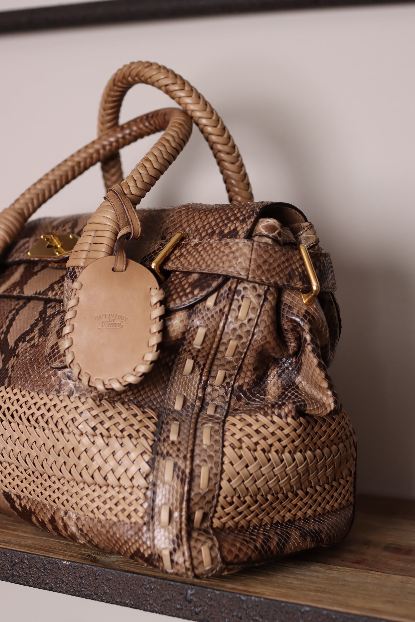 Gucci - Handle Satchel