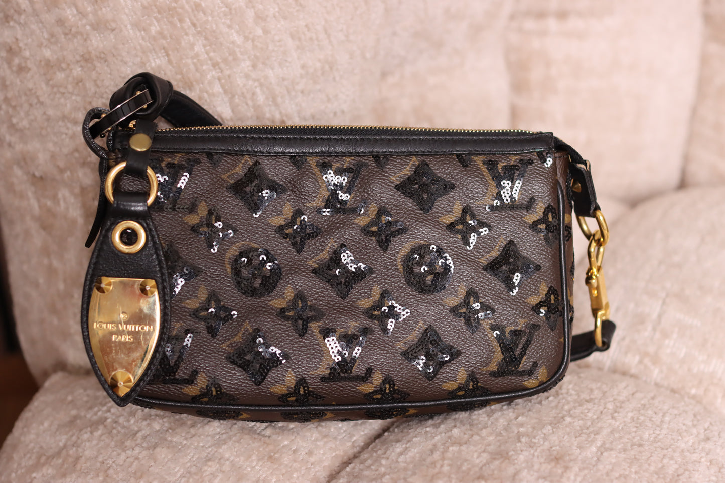 Louis Vuitton - Pochette