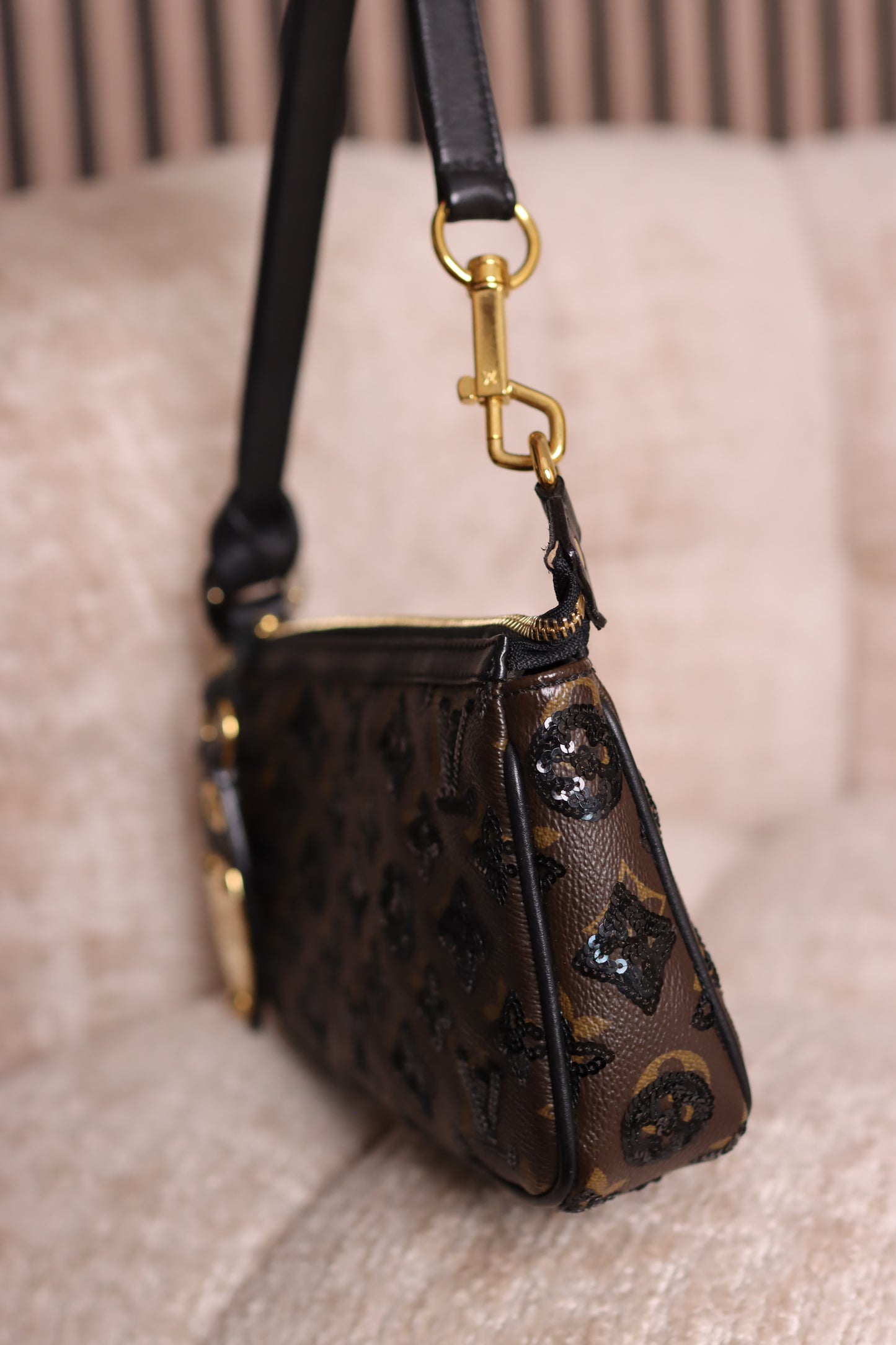 Louis Vuitton - Pochette