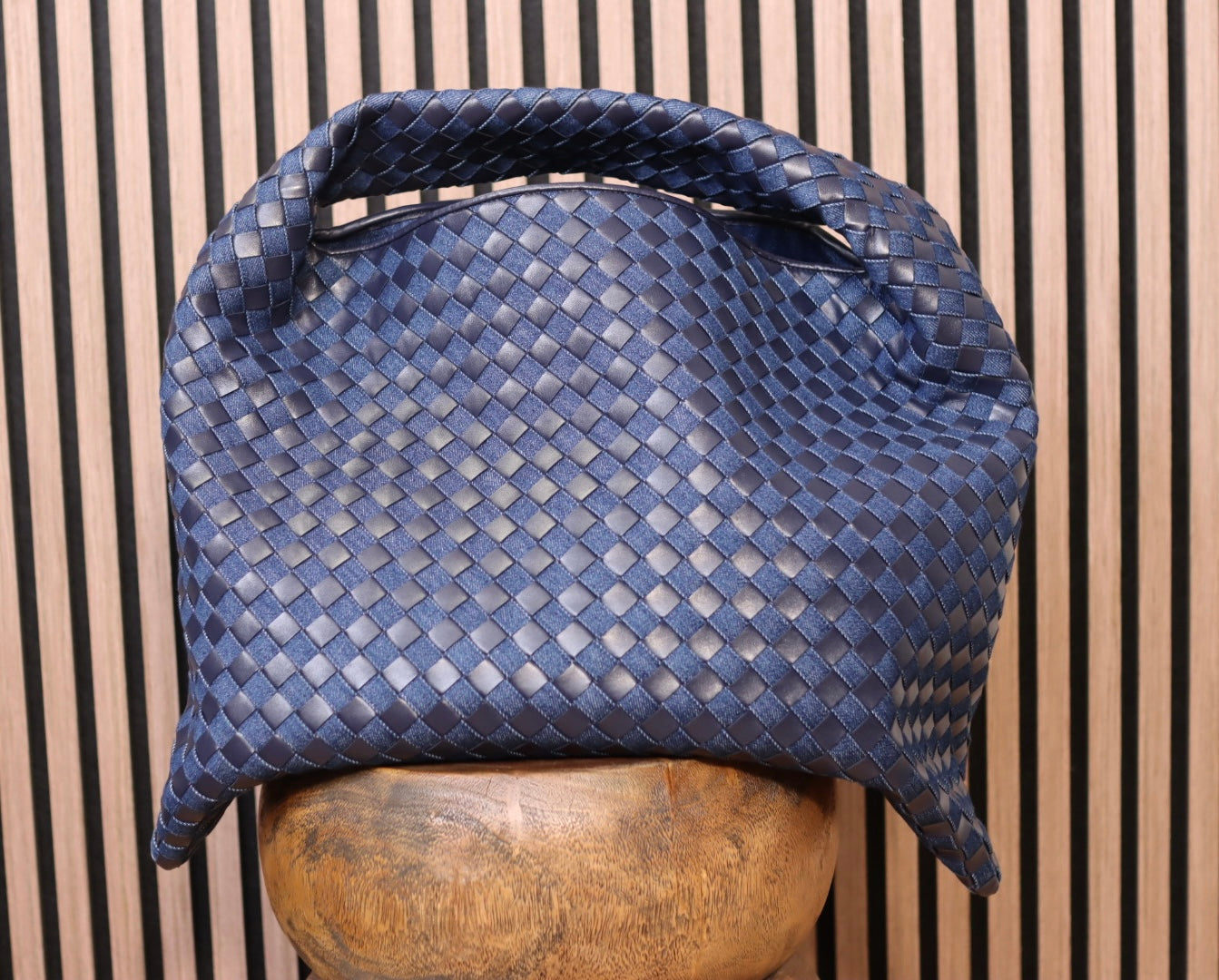 Bottega Veneta - Large Hop Bag Interraciato