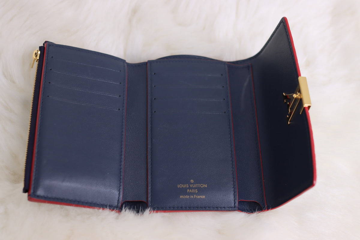 Louis Vuitton - Taurillon Capucines Compact