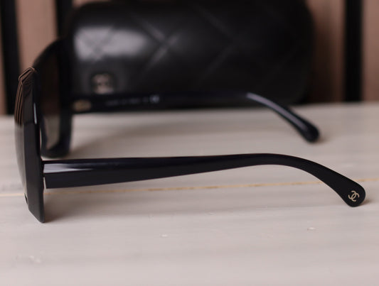 Chanel -  Sunglasses