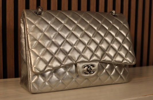 Chanel - Timeless Maxi
