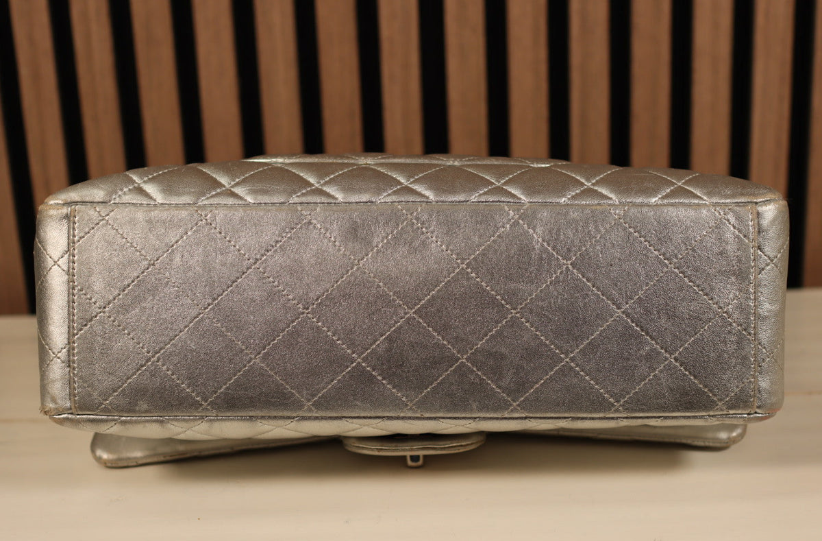Chanel - Timeless Maxi