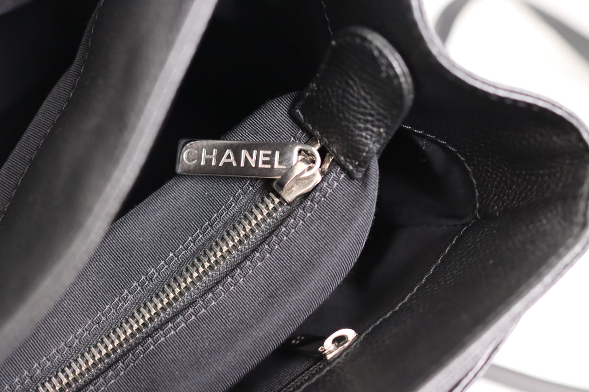 Chanel - Executive Cerf Tote