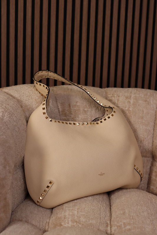 Valentino Garavani - Rockstud Hobo Bag