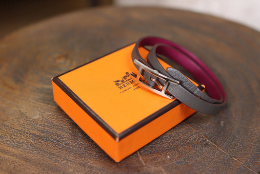 Hermès - Reversibles Lederarmband mit H-Schließe